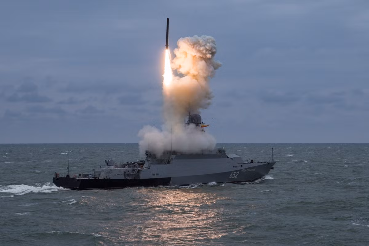 Bat mi ly do Nga dung ten lua hanh trinh tan cong IS tai Syria