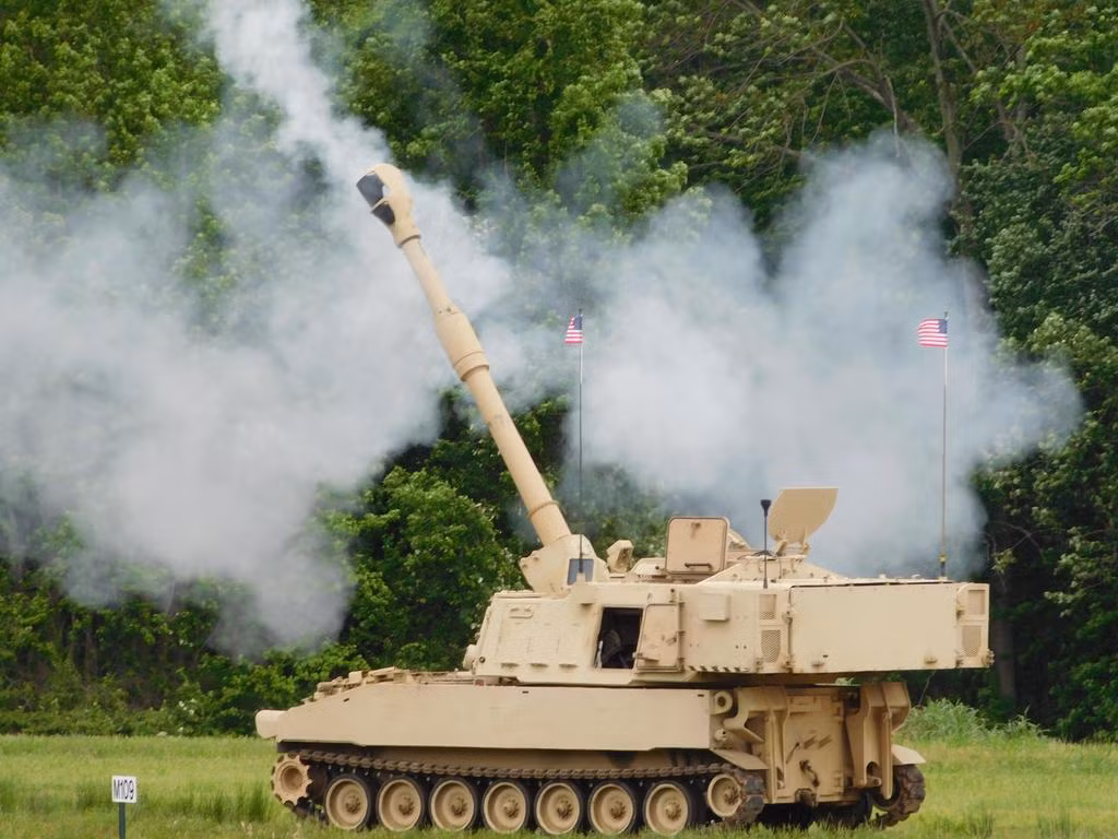 Nguồn tin cho hay, M1299 sẽ cung cấp các giải pháp công nghệ pháo binh tích hợp để tối ưu hóa hiệu suất cấp hệ thống và đem lại khả năng sát thương vượt trội cho các loại hỏa lực 155mm gián tiếp. Nguồn ảnh: Wikipedia