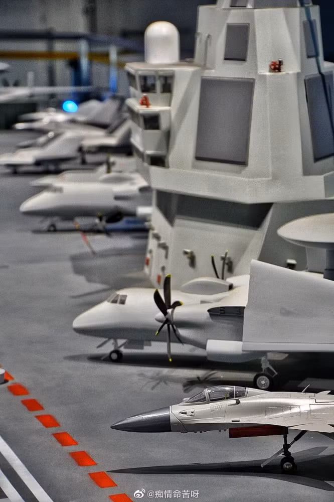 Dự kiến việc thử nghiệm công nghệ lò phản ứng hạt nhân trên tàu sân bay sẽ diễn ra trong giai đoạn 2019-2020. Nguồn ảnh: Dambiev