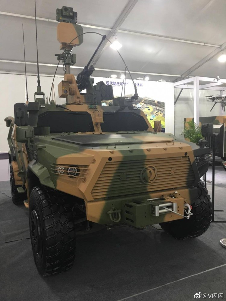 Một phương tiện xe thiết giáp trinh sát trông rất hầm hồ mà Trung Quốc sẵn sàng bán cho bất kỳ ai có nhu cầu. Nguồn ảnh: Bmpd