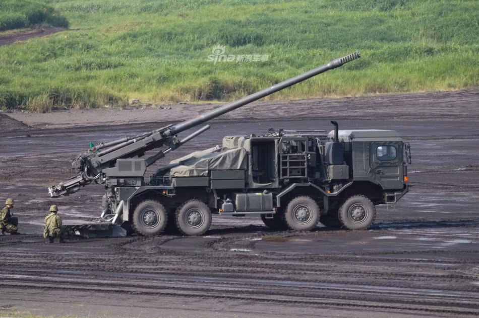 Khẩu pháo của Type 19 là loại 155mm L52 – chiều dài nòng gấp 52 lần cỡ nòng có thể được cải tiến từ khẩu pháo 155mm L52 trên pháo tự hành Type 99. Ảnh: Sina