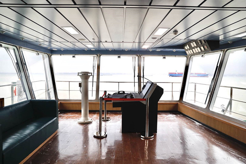 Thủy thủ đoàn vận hành tàu khoảng 90 người. Nguồn ảnh: Dambiev