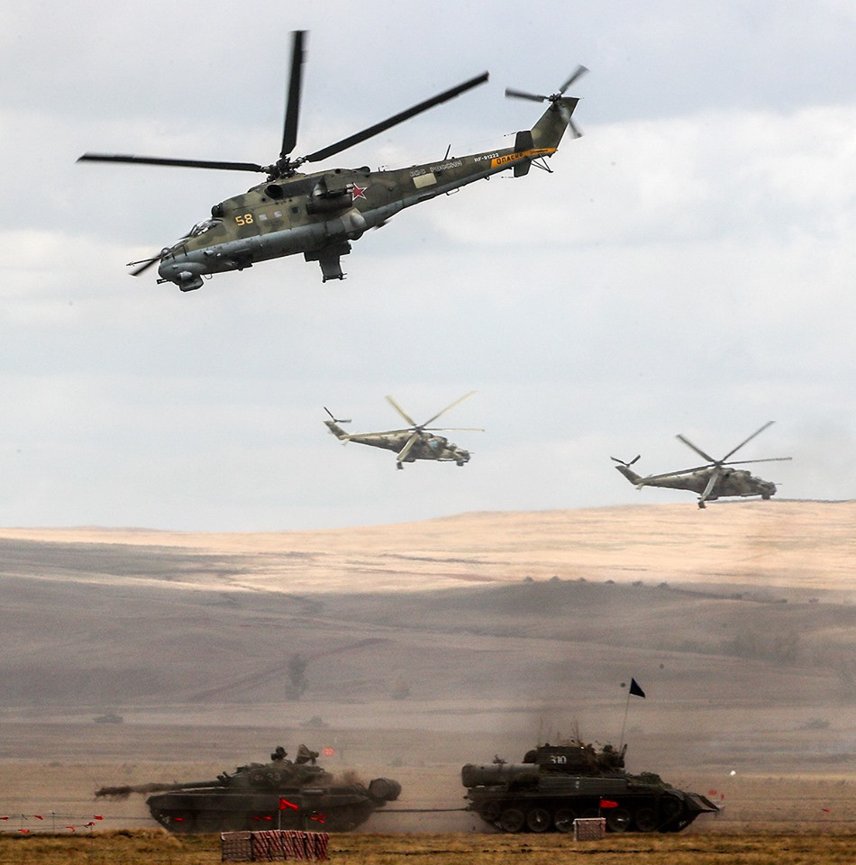 Cuộc tập trận trải dài trên khu vực rộng lớn gồm các vùng Astrakhan, Kemerovo, Kurgan, Orenburg, Chelyabinsk, Dagestan, Altai và biển Caspian. Ảnh: BQP Nga