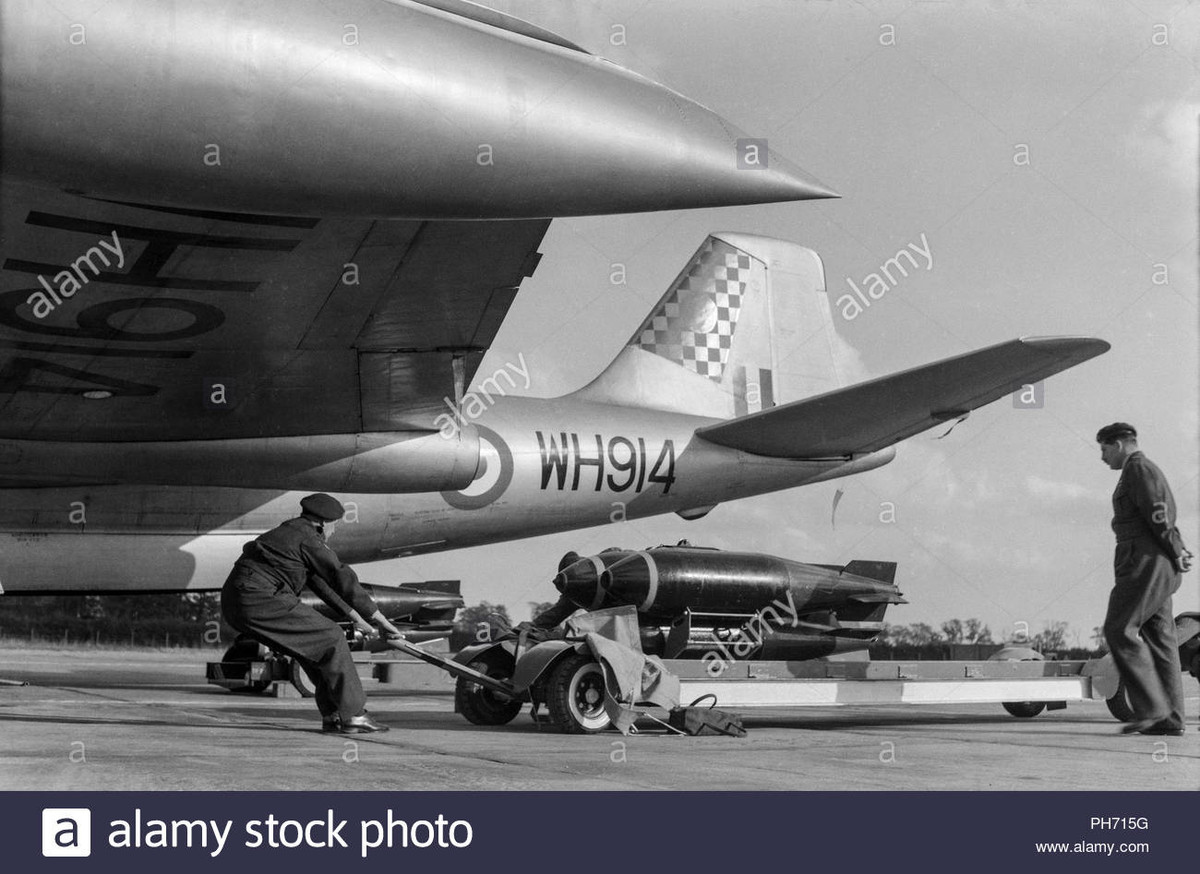 Đặc biệt, nó có khả năng triển khai các loại bom hạt nhân 10-70 kiloton. Tất nhiên Australia không có loại vũ khí này. Nguồn ảnh: Wikipedia