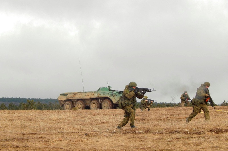 Xung phong. Nguồn ảnh: Arms-Expo