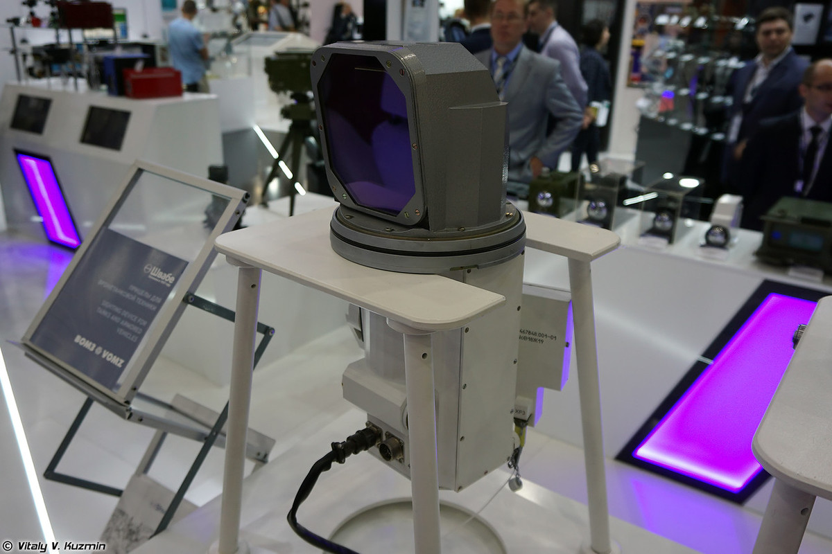 Hệ thống kính ngắm dành cho pháo thủ xe tăng 1PN-96MT. Nguồn ảnh: Vitaly-Kuzmin