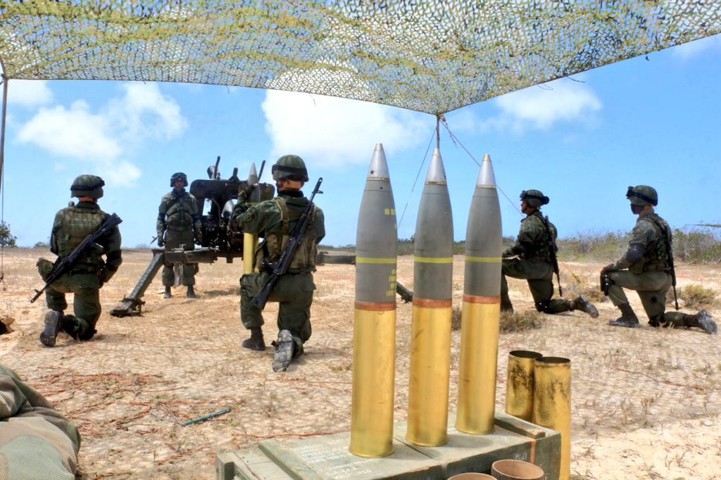 Một khẩu đội lựu pháo 105mm M56 của Venezuela. Nguồn ảnh: bmpd