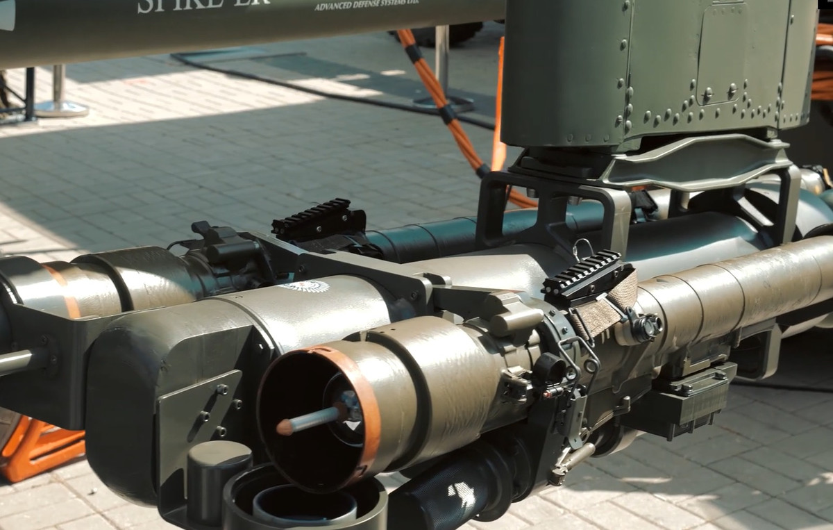 Ngoài ra, Mi-24 sau nâng cấp sẽ tích hợp được tên lửa không đối không Grom có tầm bắn khoảng 5km để tự vệ. Tính năng của nó được cho là tương đương với tên lửa Igla-V mà Nga tích hợp cho các trực thăng vũ trang của nước này hiện nay. Ảnh: PGZ