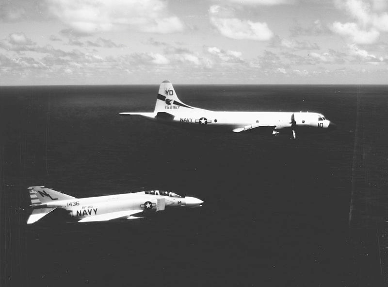 Chiến tranh Việt Nam có thể xem là cuộc chiến đầu tiên mà máy bay P-3 Orion tham gia. Theo các tài liệu mà Mỹ giải mật sau này, P-3 Orion được triển khai chủ yếu trong chiến dịch Market Times nhằm đối phó với tuyến đường biển chi viện cho miền Nam của Việt Nam Dân chủ Cộng hòa (mà ta hay gọi là đường Trường Sơn trên biển hay đoàn tàu không số). Nguồn ảnh: Wikipedia