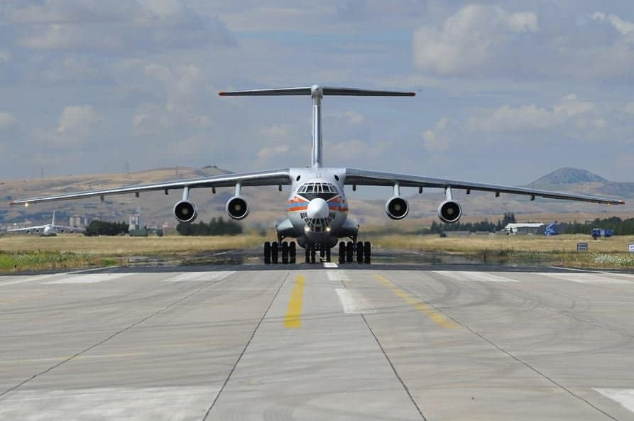 Thay vì sử dụng tàu biển, việc chuyển giao các thành phần S-400 được thực hiện bằng máy bay vận tải khổng lồ An-124 Ruslan. Nguồn ảnh: BQP Thổ Nhĩ Kỳ