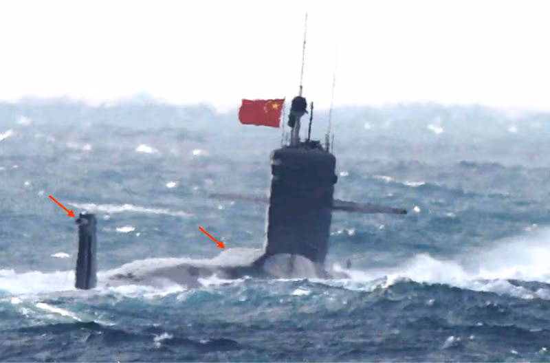 Năm 2002, một nguồn tin Trung Quốc khẳng định mức độ tiếng ồn của Type 093 ngang bằng tàu ngầm Los Angeles của Mỹ. Tuy vậy, theo Cục tình báo Hải quân Mỹ năm 2009 thì Type 093 ồn hơn cả tàu ngầm Đề án 671RTM Victor III của Liên Xô được đưa vào phục vụ năm 1979. Nguồn ảnh: GlobalSecurity.org