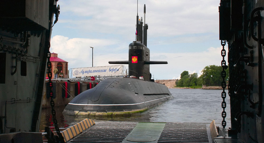 Hai tàu ngấm tấn công chạy động cơ diesel điện Đề án 677 Lada. Nguồn ảnh: Wikipedia