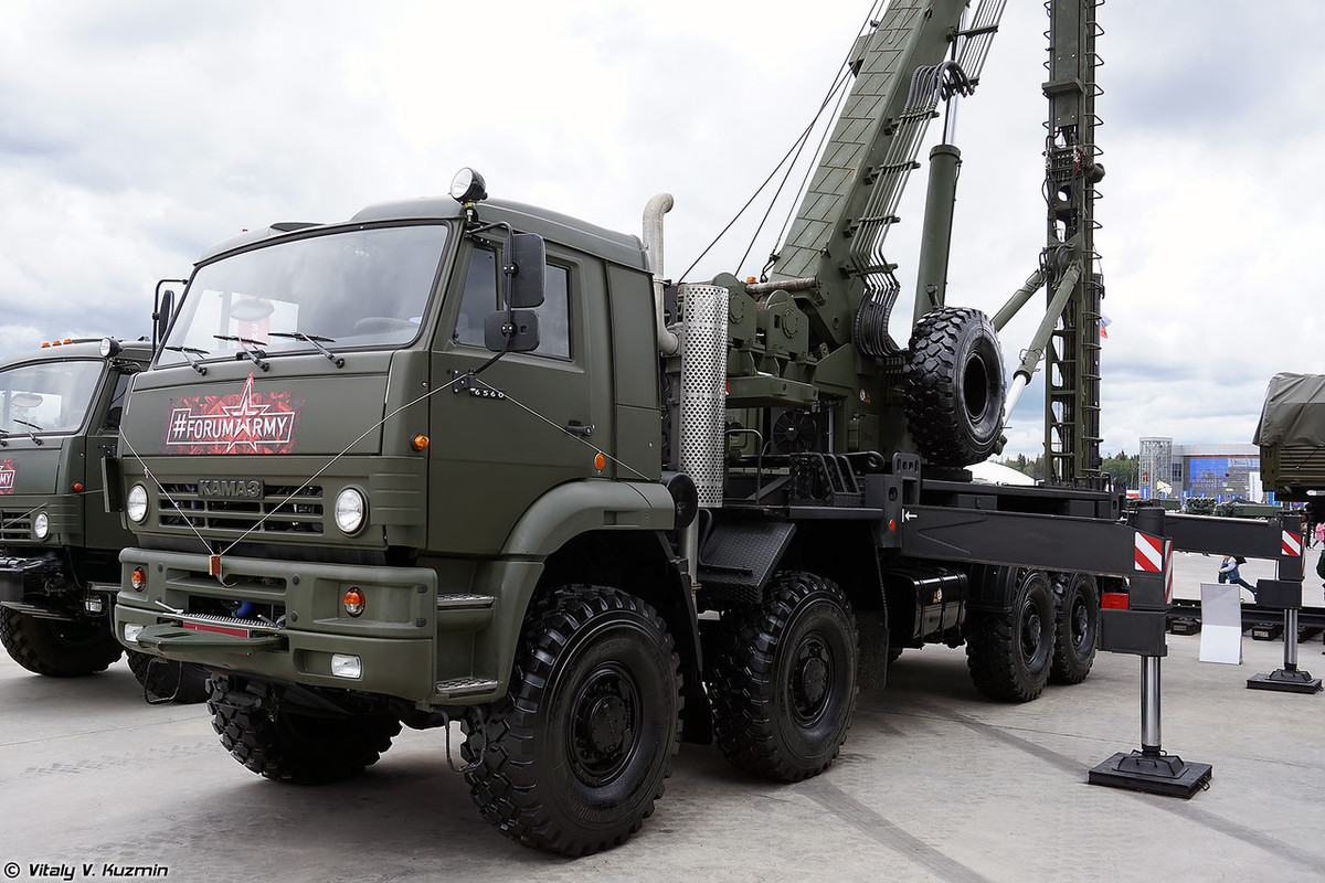 Xe đóng cọc USA-2. Nguồn ảnh: Vitaly-Kuzmin