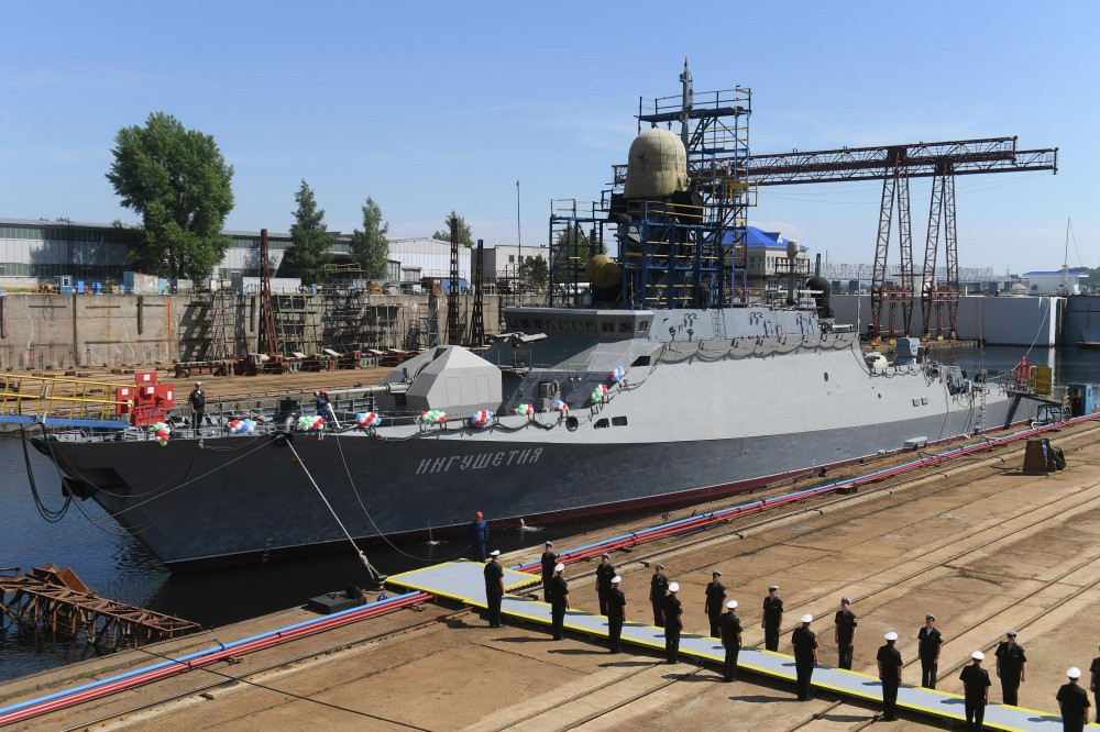 Con tàu được khởi đóng năm 2014, và phải mất tới 4 năm nhà máy A.M. Gorky mới hoàn thiện chiếc tàu chiến có lượng giãn nước chưa tới 1.000 tấn. Nguồn ảnh: Thông tấn xã Cộng hòa Tatarstan