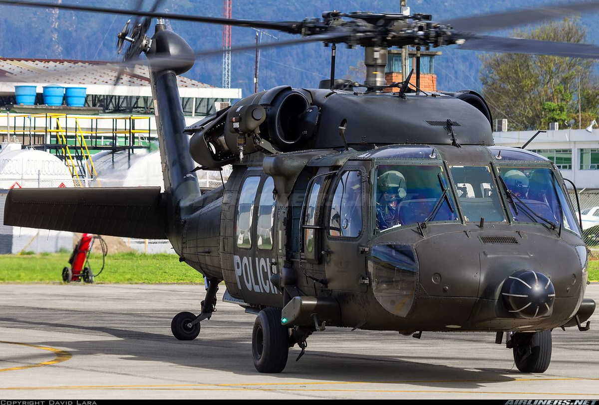 Theo Sikorsky, công nghệ mới của họ có thể sử dụng trong bất kỳ sự kết hợp nào - với hai phi công, một phi công hoặc không cần bất kỳ ai trong buồng lái. Chuyến bay có thể lập trình trước để tự bay hoặc điều khiển từ xa. Nguồn ảnh: Airliners.net