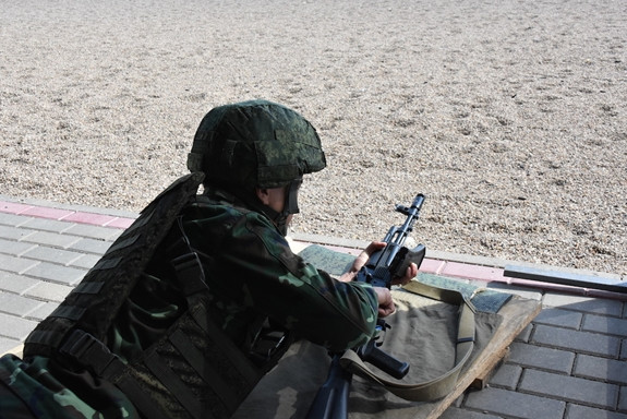 Kết quả chung cuộc phần bắn súng, Đội tuyển Bếp Dã chiến Quân đội nhân dân Việt Nam tham gia Army Games 2019 đã giành vị trí thứ 3 toàn đoàn ở nội dung thi bắn súng AK74, cự ly 100m, với tổng số điểm 103. Nguồn ảnh: Báo QĐND