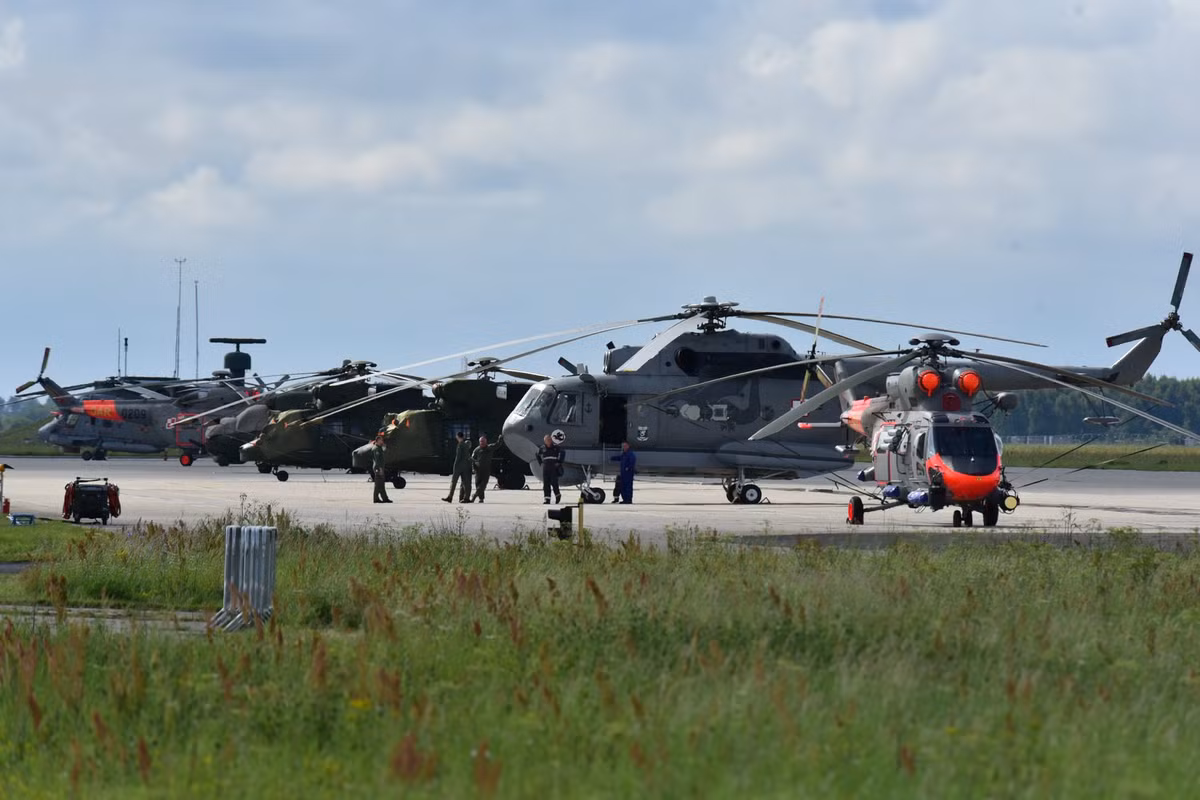 Dàn trực thăng chủ lực của Hải quân Ba Lan hiện nay. Nguồn ảnh: Marian Kluczyński