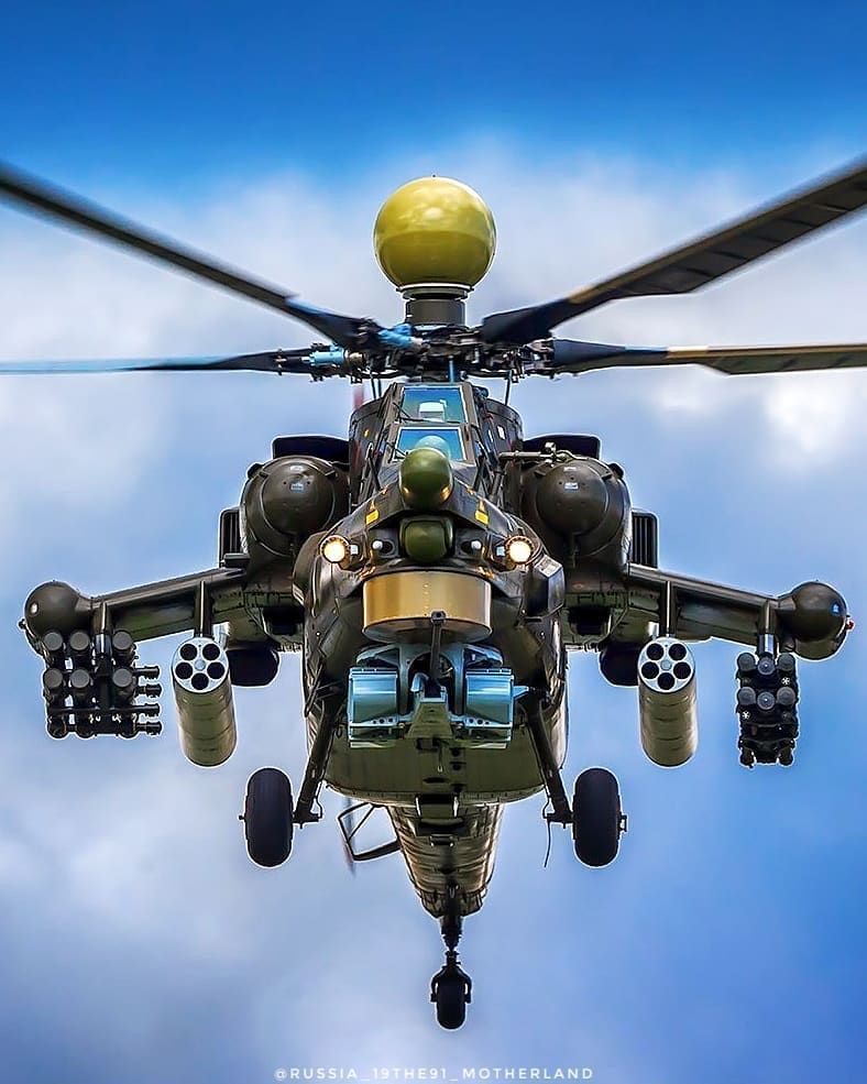 Mi-28NE là phiên bản xuất khẩu của dòng trực thăng tấn công ban đêm Mi-28N do Mil Moscow - nhà thiết kế Mi-8/17/24 phát triển. Dù là phiên bản xuất khẩu nhưng Mi-28NE được đánh giá là tích hợp công nghệ chẳng kém gì phiên bản nội địa, thậm chí còn được ưu ái nhiều. Ảnh: Russia_19the91_Motherland