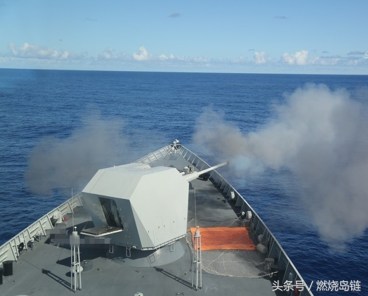 Ngoài ra, nó còn được trang bị khẩu pháo 130mm H/PJ45A-130-1 đạt tốc độ bắn 40 phát/phút, tầm bắn đến 30km. Nguồn ảnh: Defense News