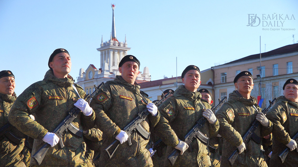 Quy mô cuộc duyệt binh ở Ulan-Ude nhìn chung không quá lớn, đúng ở cấp độ một thành phố.