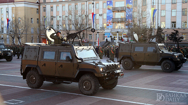 Ô tô bọc thép Rys' do Nga sản xuất theo giấy phép của công ty Iveco.