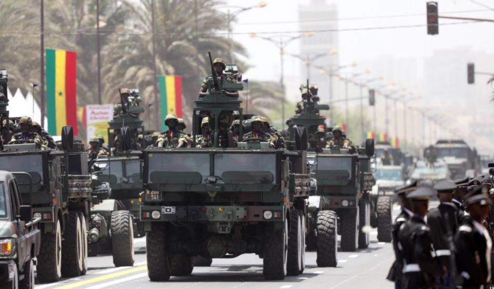 Ngoài ra họ còn có gần 100 xe thiết giáp chiến đấu Panhard AML của Pháp trang bị pháo 60mm và 90mm. Phần còn lại là 89 xe thiết giáp các loại do Pháp, Mỹ, Ukraine sản xuất. Nguồn ảnh: Bmpd