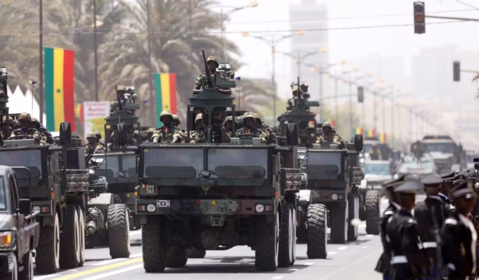 Ngoài ra họ còn có gần 100 xe thiết giáp chiến đấu Panhard AML của Pháp trang bị pháo 60mm và 90mm. Phần còn lại là 89 xe thiết giáp các loại do Pháp, Mỹ, Ukraine sản xuất. Nguồn ảnh: Bmpd