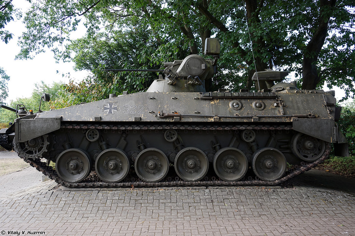 Nguyên mẫu xe chiến đấu bộ binh Marder do Rheinmetall sản xuất cho lực lượng vũ trang Tây Đức từ năm 1969. Hiện các phiên bản của dòng vũ khí này vẫn được Cộng hòa Liên bang Đức sử dụng. Nguồn ảnh: Vitaly-Kuzmin