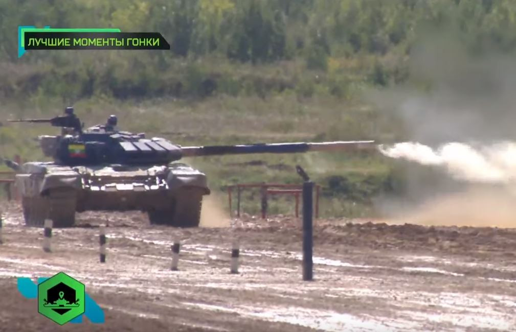 Theo các bình luận viên Nga trên kênh trực tiếp giải Army Games 2019 Tzvezda, đội tuyển xe tăng Myanmar dường như liên tiếp phạm sai lầm không đáng có trên đường đua và các bài bắn mục tiêu dẫn tới bị hủy kết quả thi. Nguồn ảnh: Tzvezda