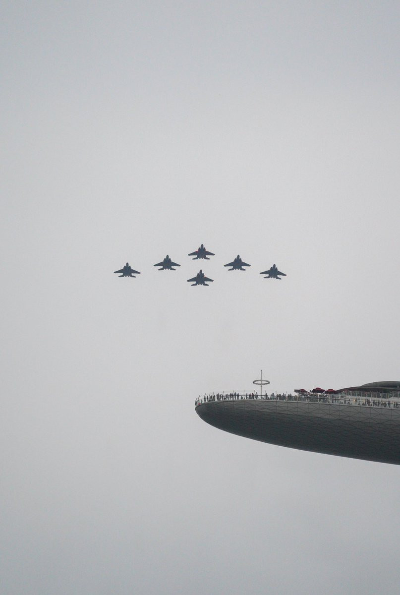 Hình ảnh tuyệt đẹp chụp phi đội tiêm kích F-15SG. Nguồn ảnh: Mediacorp