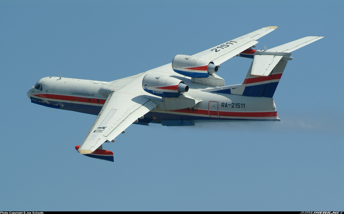 Trong khuôn khổ các chương trình triển lãm, các phi công Nga sẽ bay trình diễn Be-200 trước các quan khách và tham gia trưng bày tham quan ngoài trời. Nguồn ảnh: Airliners.net