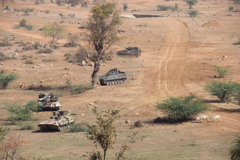 Đáng lưu ý, Quân đội Singapore “chịu chơi” đem xe chiến đấu bộ binh Bionix sang tận Ấn Độ tiến hành các khoa mục tập trận. Nguồn ảnh: Singapore Armed Force