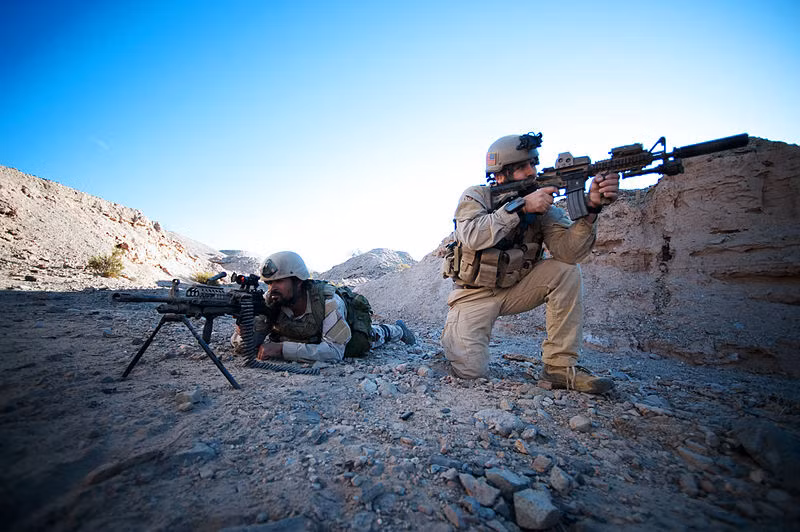 Khẩu súng này có tốc độ xạ kích 711 viên/phút hoặc khoảng 100 - 200 viên/phút nếu bắn theo từng loạt ngắn, đảm bảo tiêu diệt các mục tiêu người cũng như cơ giới bọc giáp nhẹ. Nguồn ảnh: Wikipedia