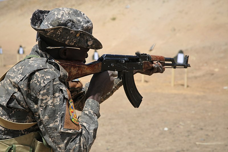 Hôm 23/5, Bộ tư lệnh quản lý hợp đồng Quân đội Mỹ đã đăng một thông báo trên trang mạng hợp đồng của chính phủ Mỹ hỏi thông tin về các nhà thầu có khả năng cung cấp các loại đạn chuẩn Liên Xô. Nguồn ảnh: Wikipedia