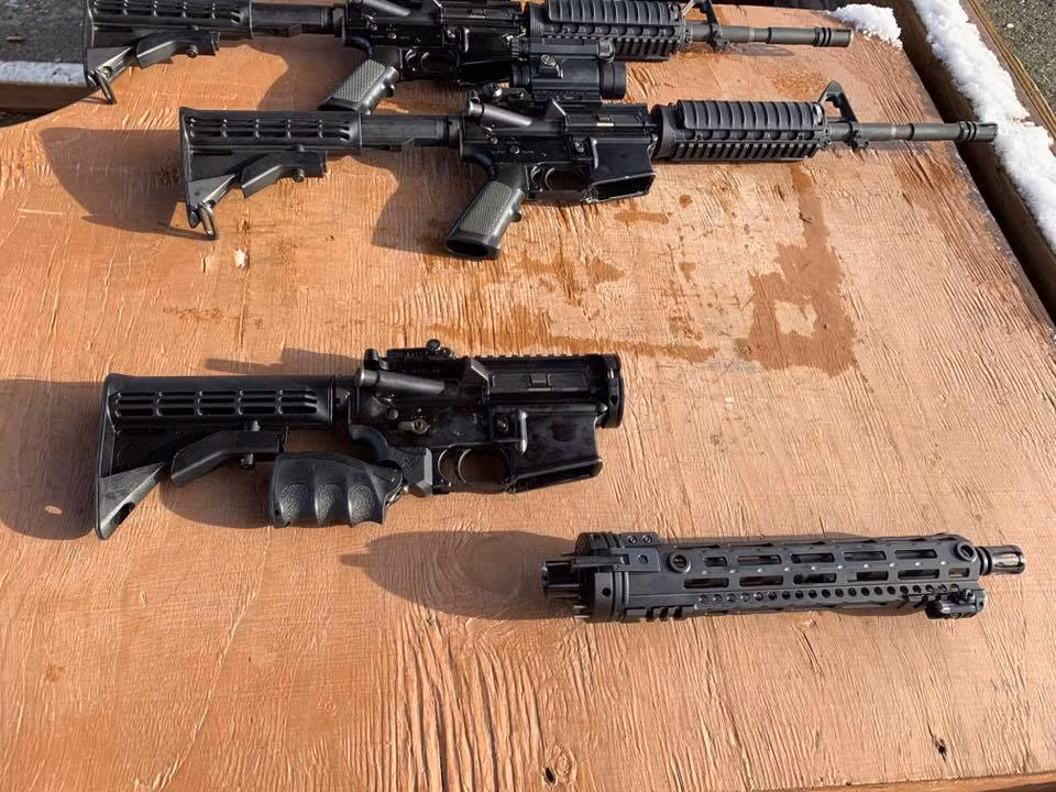 Điểm cực kỳ đặc biệt của khẩu súng này là khi có “biến”, phi công có thể lắp ráp súng chỉ trong vòng 60 giây là khai hỏa được ngay. Đáng tiếc các tham số của GAU-5A không được tiết lộ rõ ràng, nó được xem là những bí mật. Nguồn ảnh: dambiev