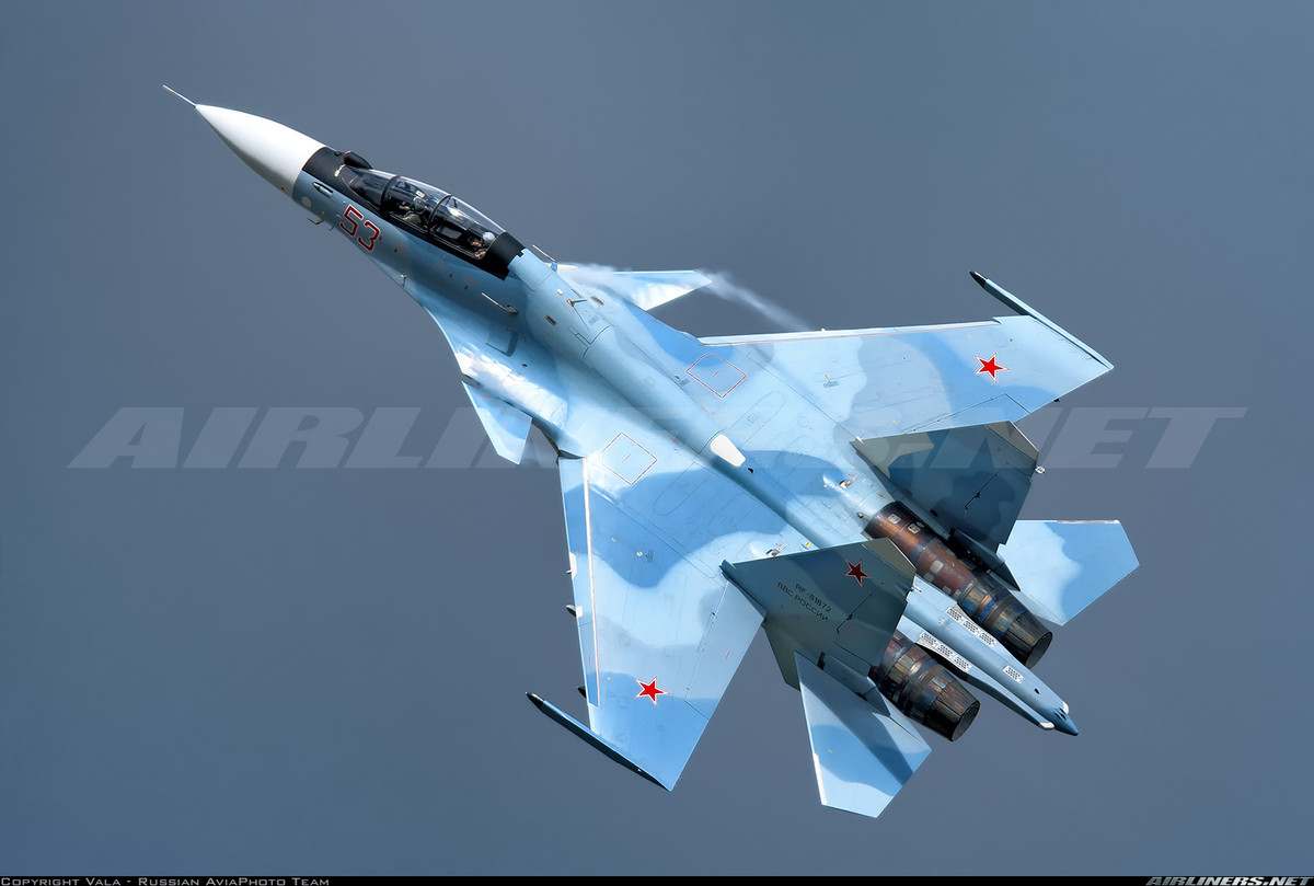 Su-30SM là máy bay tiêm kích đa năng thế hệ 4++ có khả năng tiêu diệt mục tiêu trên không, đánh đất hoặc tấn công mục tiêu trên biển. Nguồn ảnh: Airliners.net