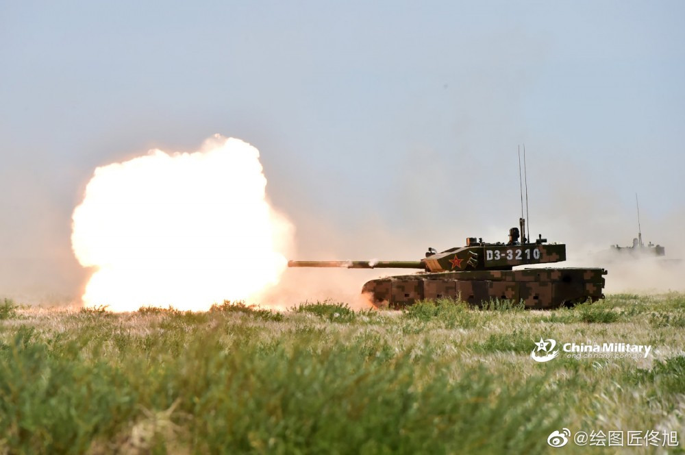 Xe tăng chủ lực Type 99 khai hỏa. Nguồn ảnh: CCTV