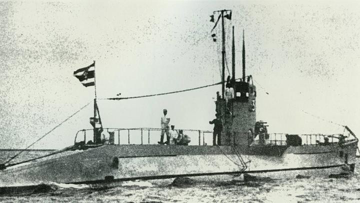 Hỏa lực của tàu ngầm Matchanu cũng khá tốt với 4 ống phóng ngư lôi 533mm, một khẩu pháo 76mm để chiến đấu khi nổi trên mặt nước. Ảnh: Combinedfleet