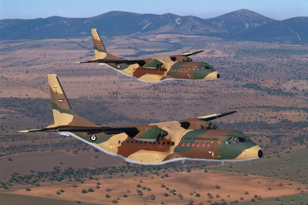 C-295 là máy bay vận tải chiến thuật hạng nhẹ có tải trọng 10 tấn, tầm bay 3.000-4.000k. Nguồn ảnh: Pinterest