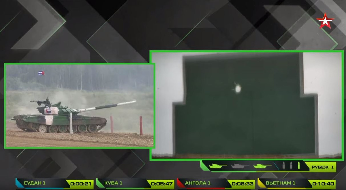 Trong ảnh, phát bắn chính xác của đội Cuba bằng pháo 125mm trúng mục tiêu xe tăng giả định. Nguồn ảnh: Tzvezda.ru