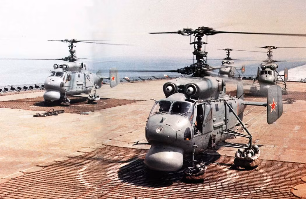 Ka-25 (NATO định danh là "Hormone) là một thiết kế trực thăng hải quân, trực thăng săn ngầm đa năng có thể hoạt động trên hạm do hãng Kamov thiết kế, phát triển từ cuối những năm 1950, bay lần đầu tháng 4/1963 và chính thức gia nhập Hải quân Liên xô năm 1972. Ước tính 460 chiếc đã được sản xuất chỉ trong hơn 10 năm từ 1965-1977. Nguồn ảnh: toparmy