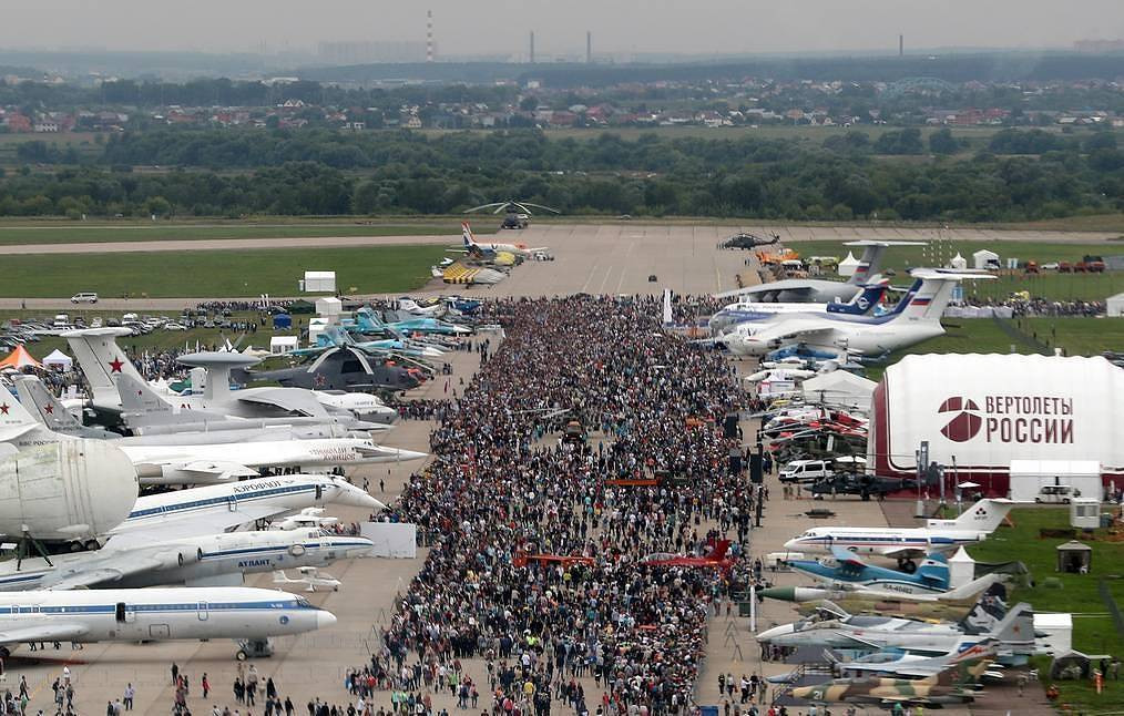 Hãng thông tấn TASS dẫn lời đại diện Tập đoàn quốc phòng Almaz-Antey cho hay, công ty này sẽ giới thiệu hàng loạt hệ thống tên lửa phòng không thế hệ mới và công nghệ chống UAV tiên tiến tại triển lãm hàng không MAKS 2019 tại sân bay Zhukovsky, ngoại vi Moscow từ ngày 27/8 tới 1/9. Ảnh: Wikipedia