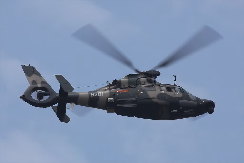 Trang bị chính của không quân Trung Quốc tại Hong Kong gồm 12 trực thăng đa năng Z-9... Nguồn ảnh: Wikipedia