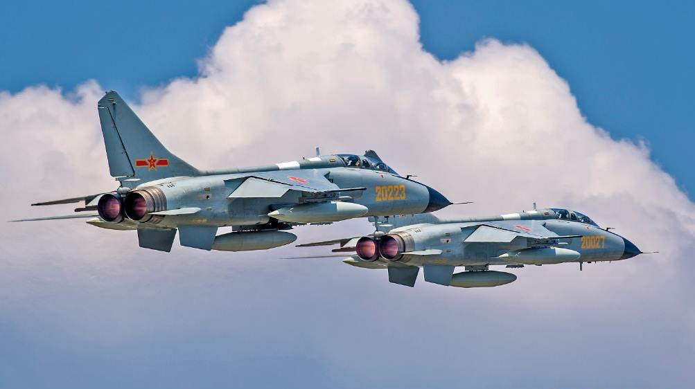 Ngoài ra, vị này lưu ý rằng, JH-7A II sẽ mang được nhiều vũ khí hơn so với thế hệ trước đó, cũng như khả năng tấn công chính xác được cải thiện. Nguồn ảnh: Wikipedia