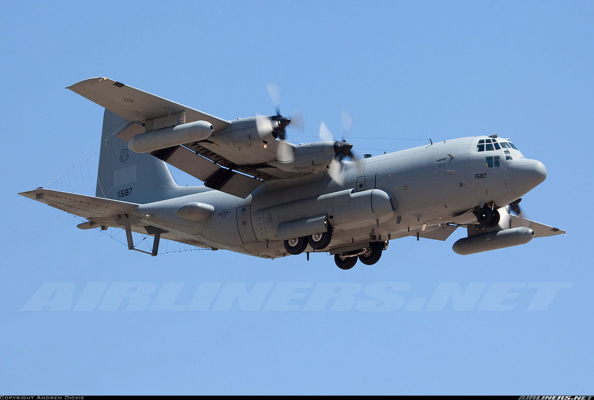 Kể từ khi ra đời, Compass Call tham gia hầu khắp các chiến trường do Mỹ tạo nên. Giai đoạn 2002-2015, EC-130H thực hiện 6.900 phi vụ chiến đấu với hơn 40.000 giờ bay an toàn. Nguồn ảnh: Airliners.net