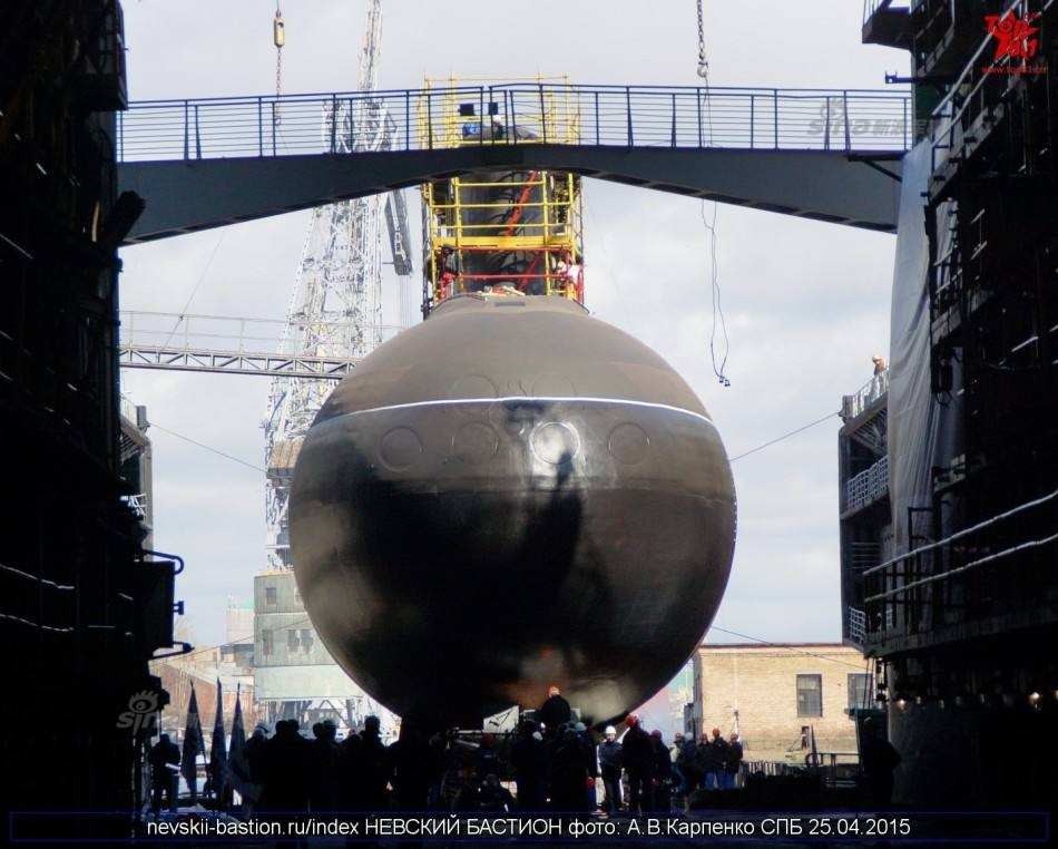 Hai chiếc đề án 636.3 hiện đại hơn dành cho Hạm đội Thái Bình Dương lúc này vẫn đang trong quá trình chế tạo. Nguồn ảnh: bastion-kapenko