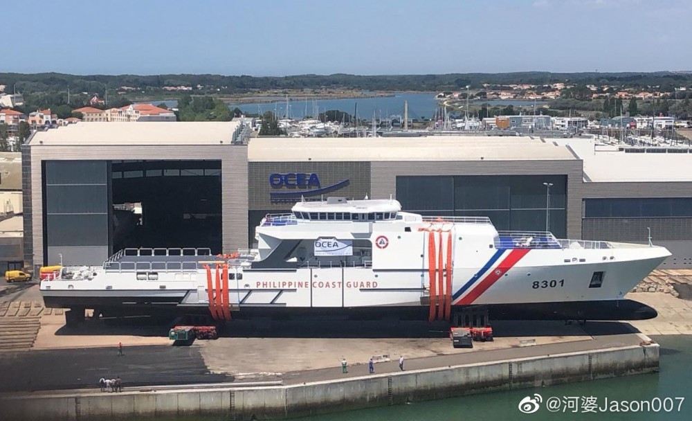 "Con tàu là sự kết hợp thiết kế hiện đại đặc trưng với tiết diện phản xạ sóng radar rất thấp, thiết kế thân tàu hiện đại cung cấp khả năng đi biển xa và hoạt động trong điều kiện bất lợi", đại diện PCG cho biết thêm. Nguồn ảnh: Jason007