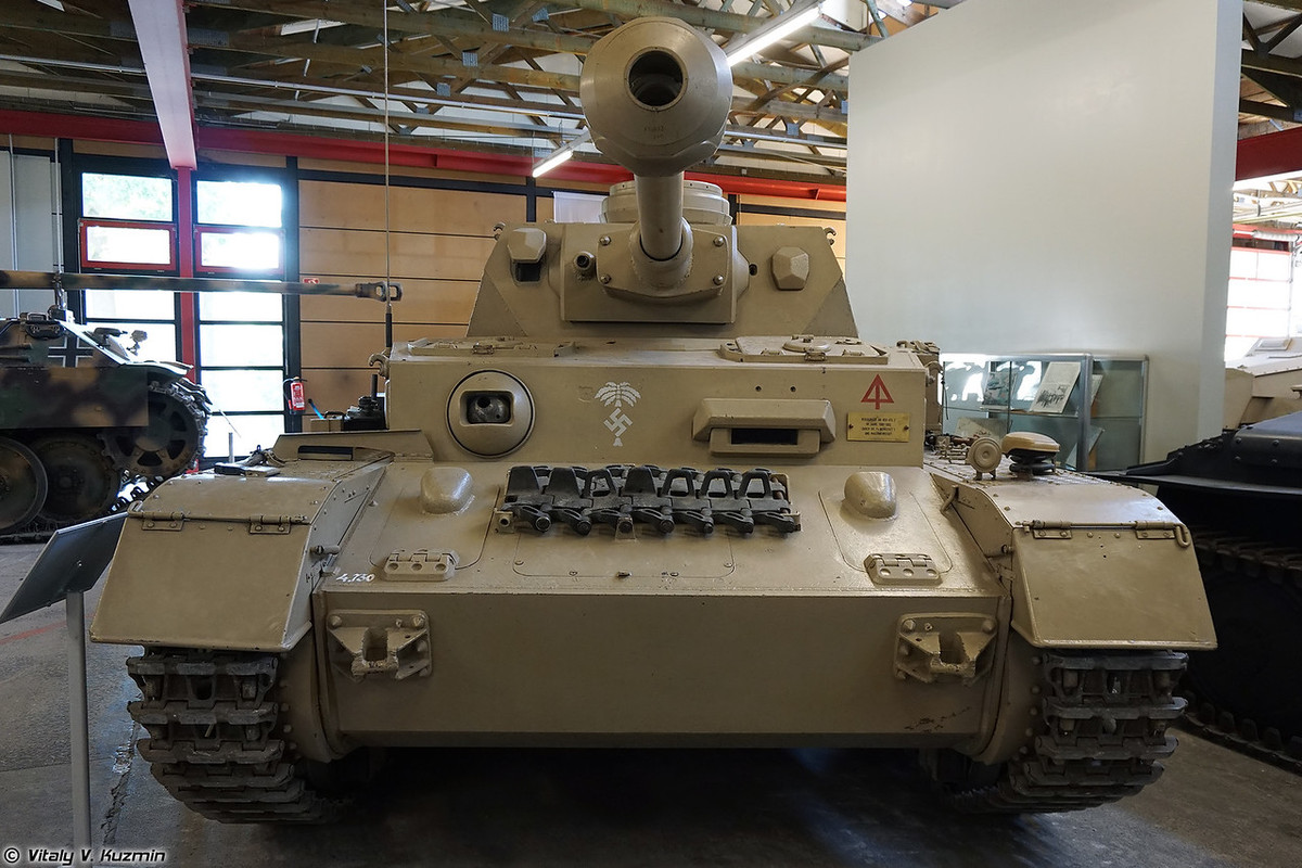 Xe tăng hạng trung Panzer IV. Nguồn ảnh: Vitaly-Kuzmin