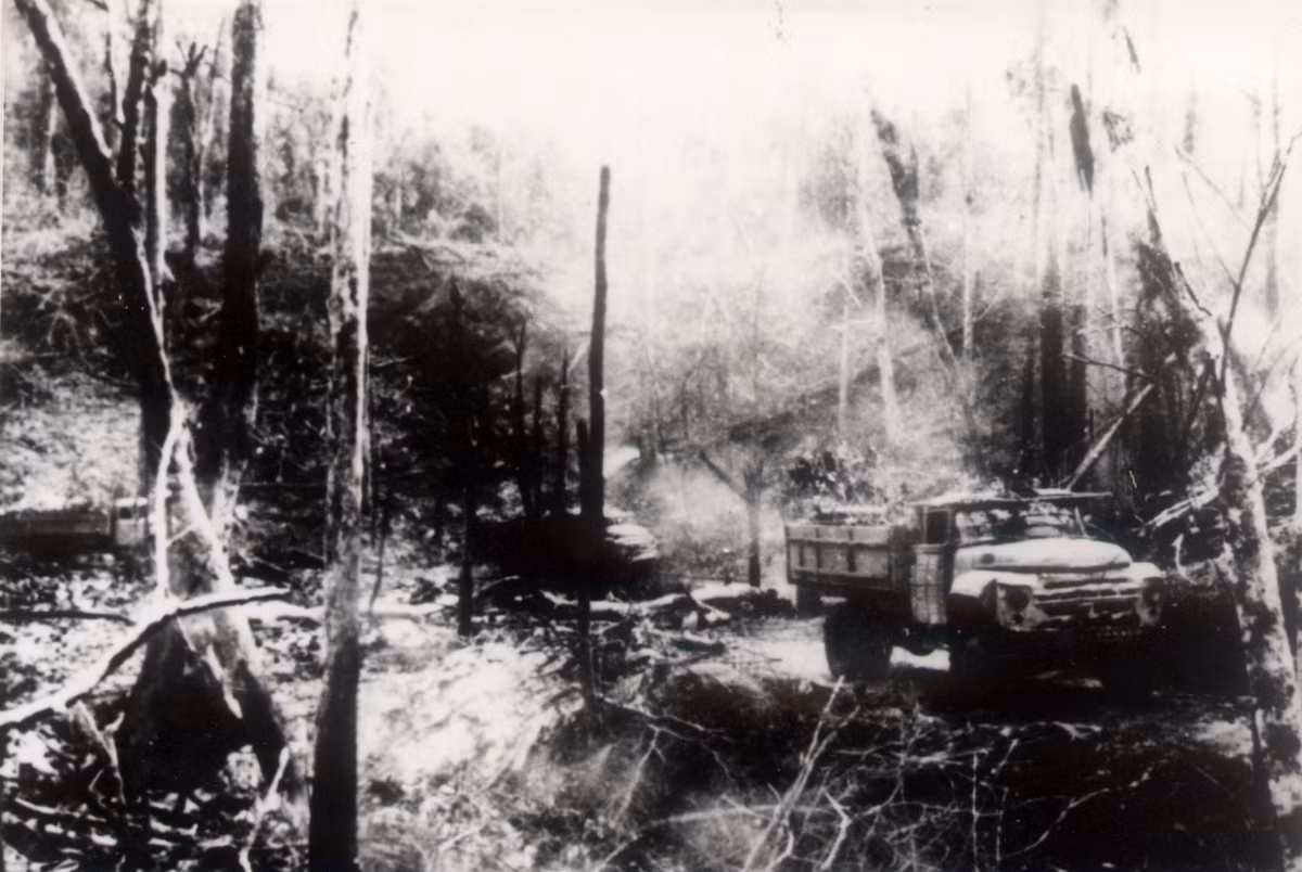 Trước tình hình căng thẳng đó, quân đội ta nhanh chóng triển khai lực lượng tìm mọi phương án "khắc chế bóng ma trên đỉnh Trường Sơn". Rất nhiều phương án đã được triển khai từ việc cải tiến đạn rocket 75mm H-6 thành đạn đói không rồi lắp pháo 23mm lên xe vận tải hộ tống đội hình đánh trả AC-130 ở tầm thấp. Thậm chí, ta nghiên cứu lắp tên lửa K-13 cho máy bay huấn luyện L-29 đánh AC-130...