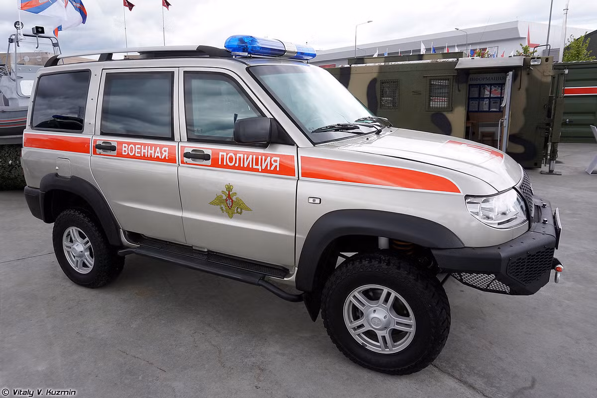 Theo một số nguồn tin, dòng SUV này có khả năng chống được đạn súng máy hạng nhẹ, chuyên dùng cho nhiệm vụ chở người chở hàng ở vùng không an toàn. Nguồn ảnh: Vitaly Kuzmin